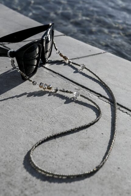 akinių laikiklis su kristalais, KLARA