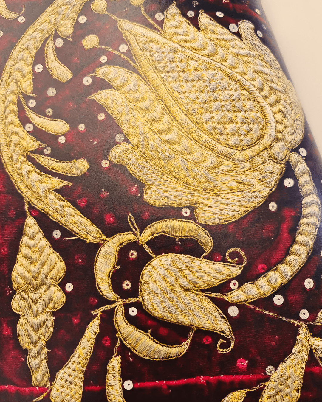 siuvinėjimas auksu, goldwork